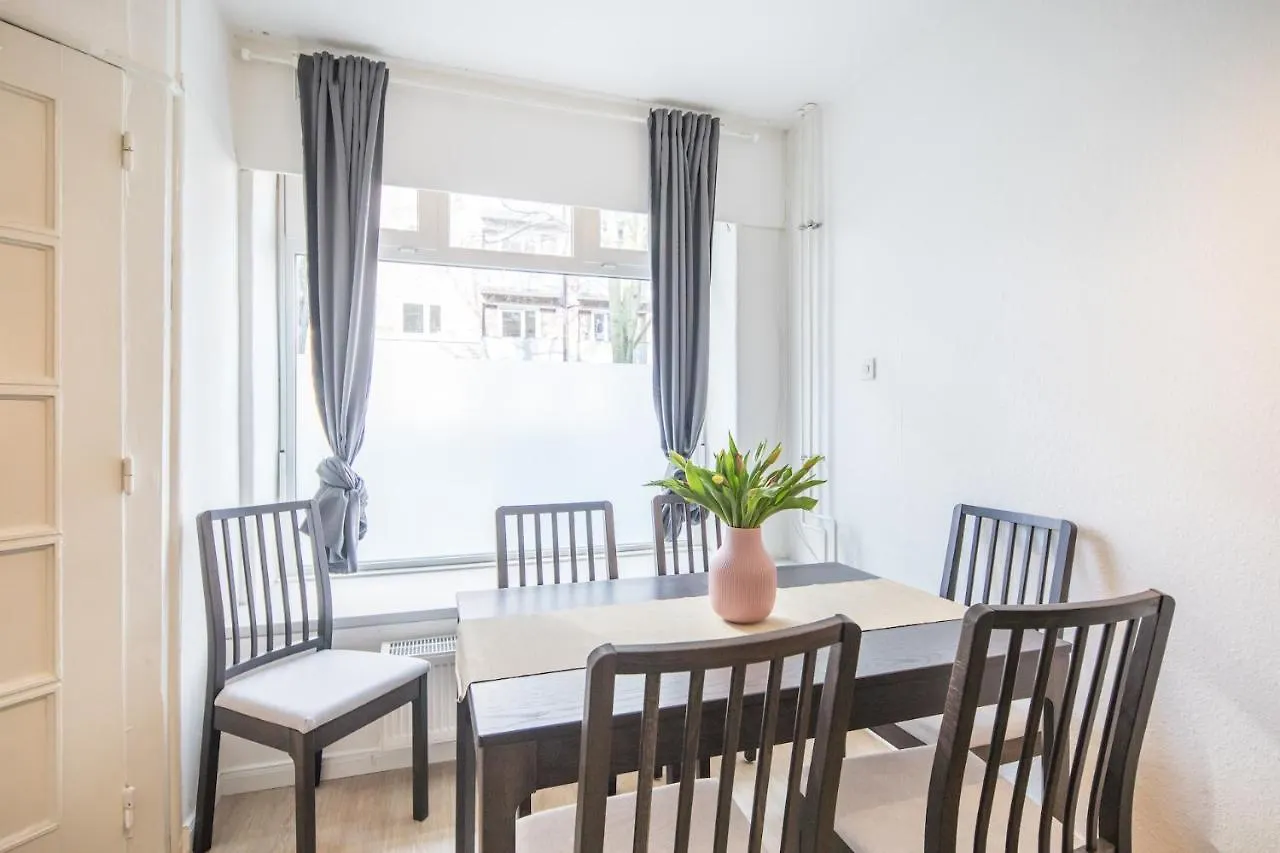 Stylish 2 Room Apartment +new bathroom&kitchen Hamburg